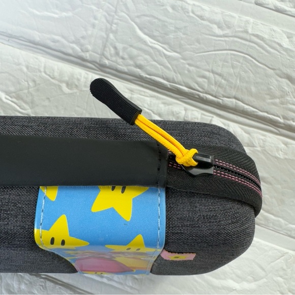 Nintendo Switch Super Mario Deluxe Travel Case Princess Peach Daisy - Picture 10 of 10